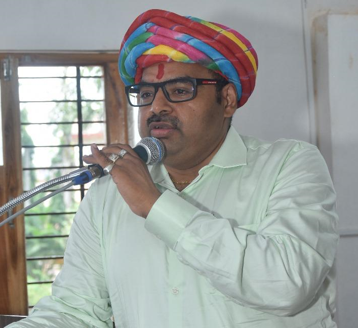 Dr. Hiren P. Pandya
